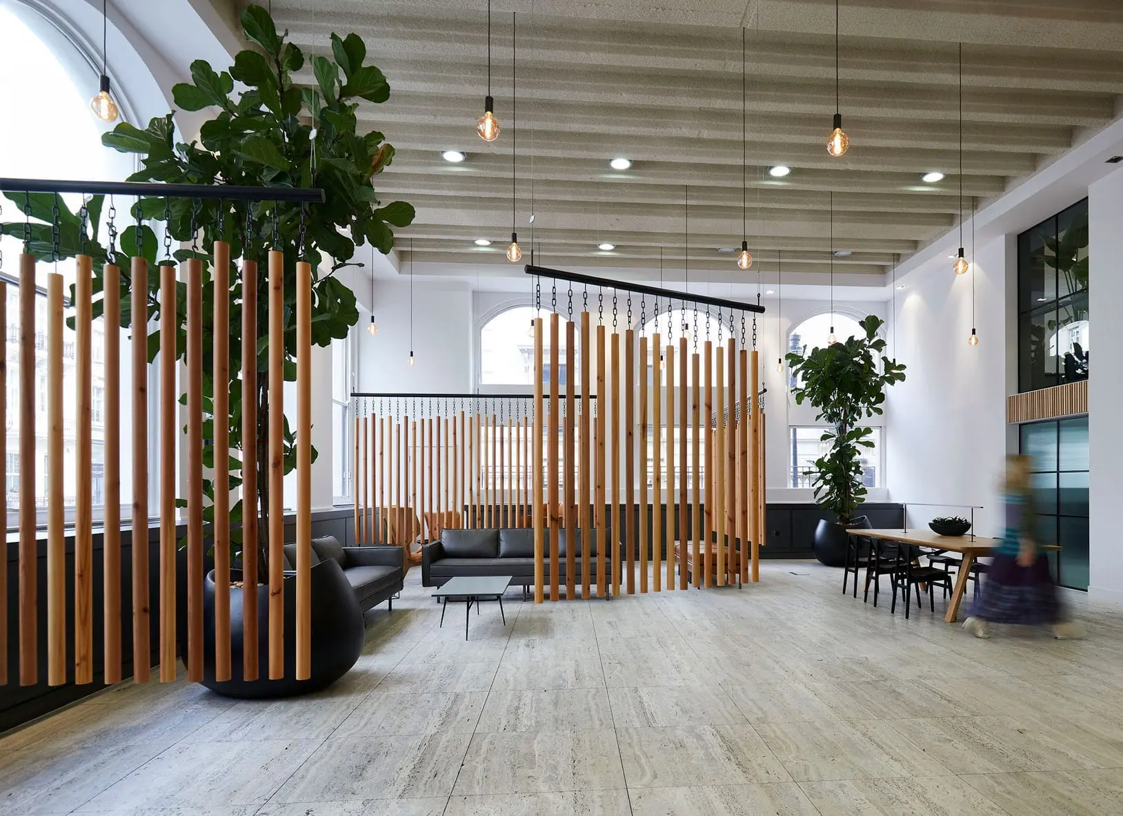 office-plants-design-large-planters2
